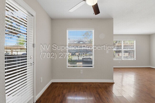 Building Photo - SW!! First floor unit with Balcony!! Gated!! Clubhouse!!  Community pool!! Spa!! Exercise Room!! ...