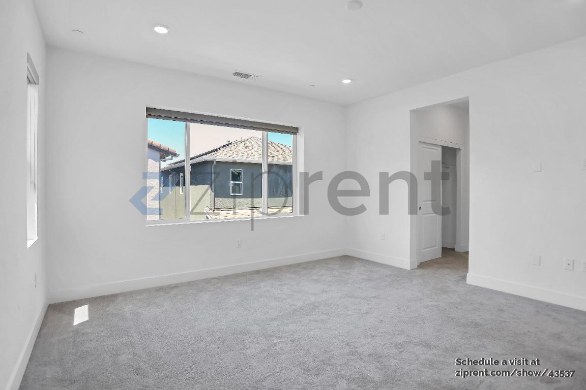 Building Photo - 435 N Geyserville Wy