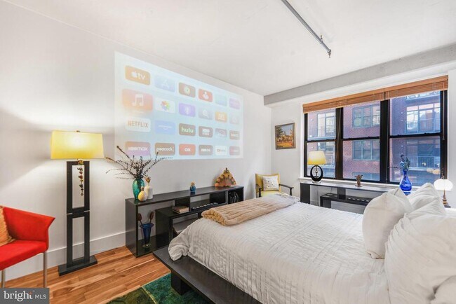 Building Photo - 1440 Church St NW