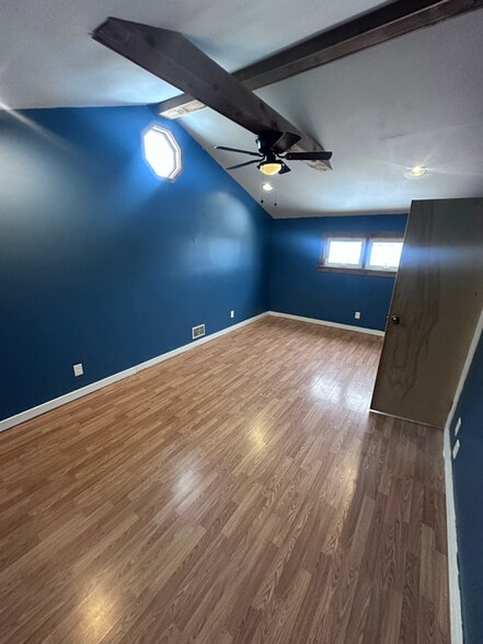 Building Photo - 477 E Martin St