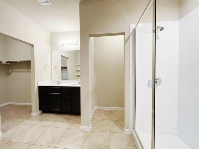 Building Photo - 7016 Branrust Dr