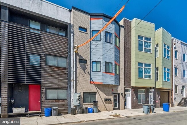 Building Photo - 2028 E Fletcher St