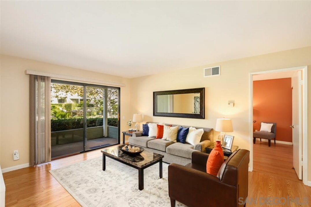 Building Photo - 12253 Carmel Vista Rd