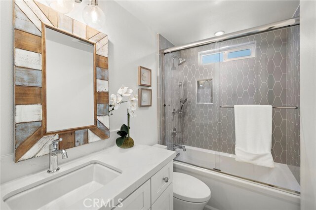 Building Photo - 207 Edgewater Pl