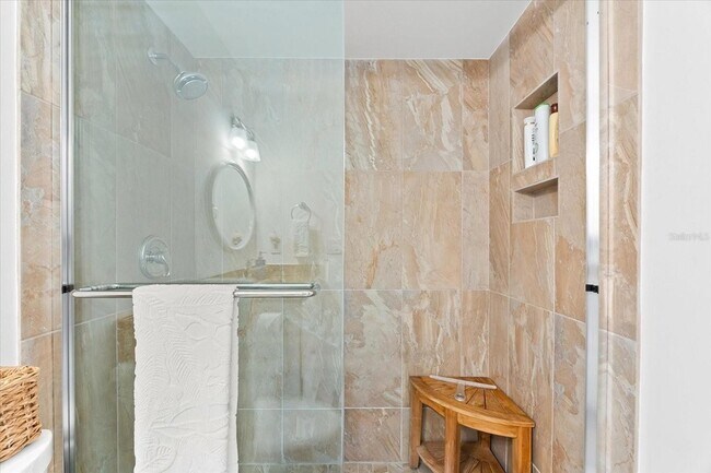 Building Photo - 6708 Sarasea Cir