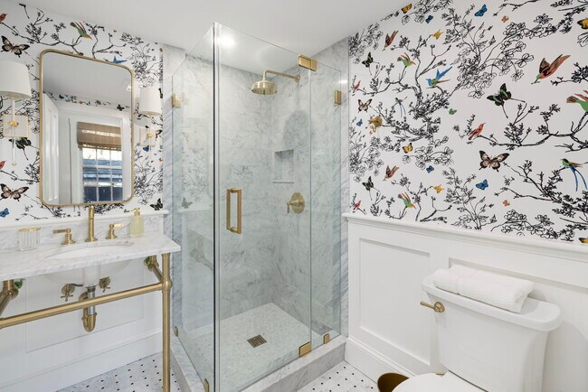 Building Photo - 23 Mt Vernon St