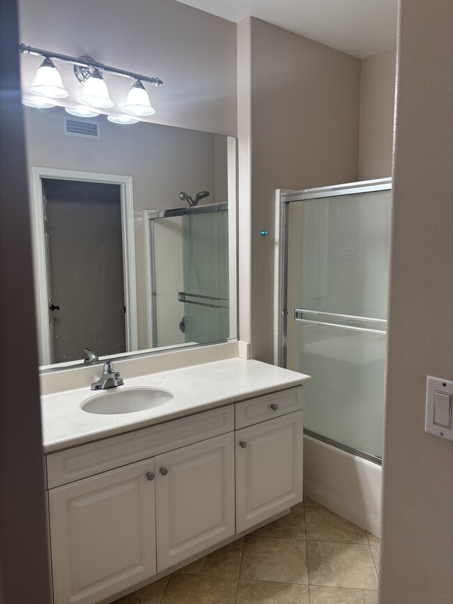 Building Photo - 1317 Corte Alemano