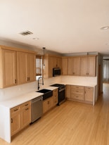 Kitchen - 2nd floor - 2822 W 40th St