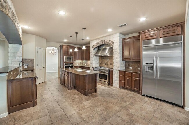 Building Photo - 340 Grafton Ln