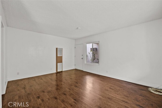 Building Photo - 1601 College View Dr