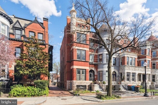 Building Photo - 1747 18th St NW