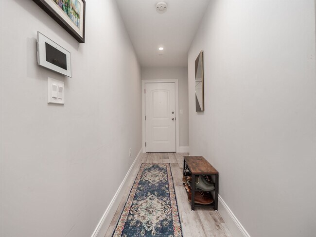 Building Photo - 45 L St