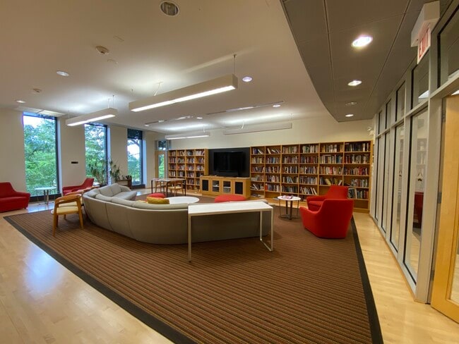 Building Photo - 505 N Lake Shore Dr