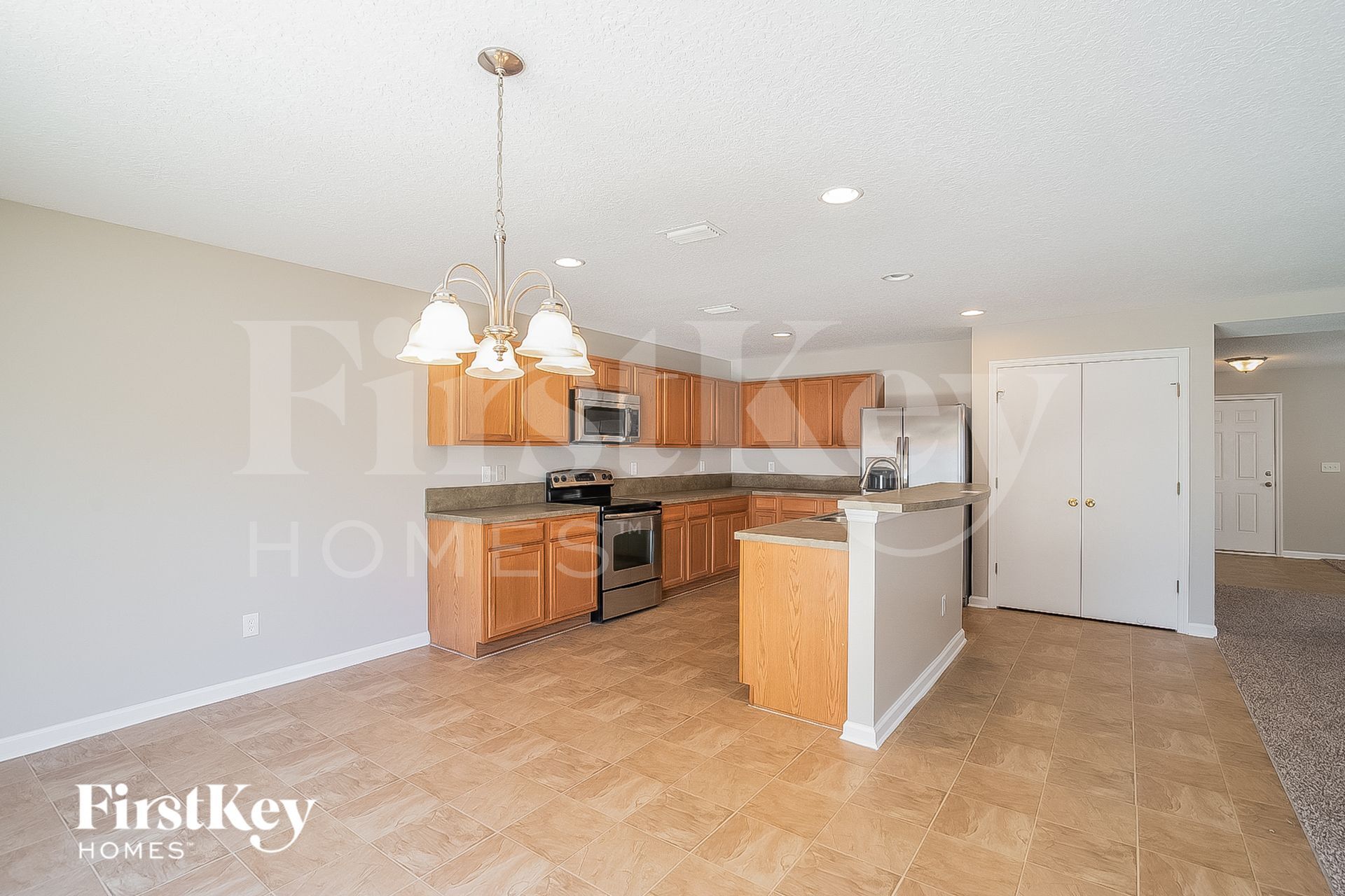 Building Photo - 1479 Dunns Lake Dr E