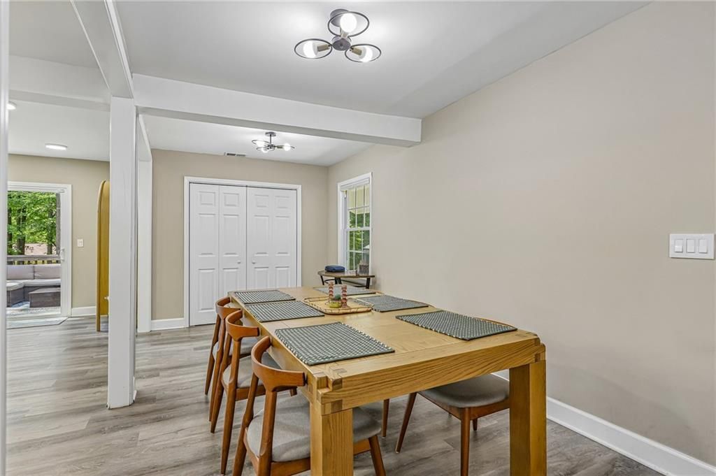 Building Photo - 3898 Skidmore Dr