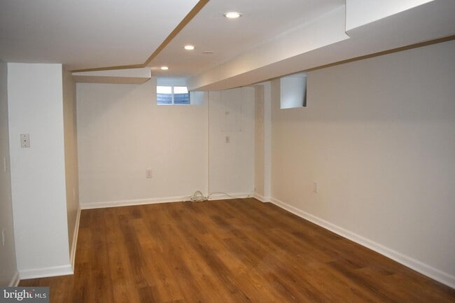 Building Photo - 304 Moncure Dr