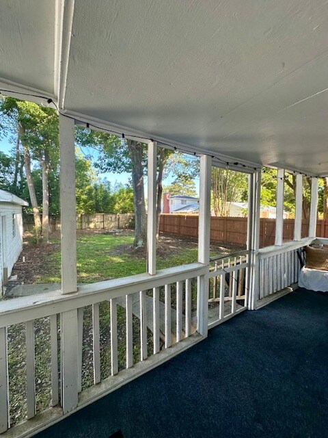 Building Photo - 404 Ashantilly Ave