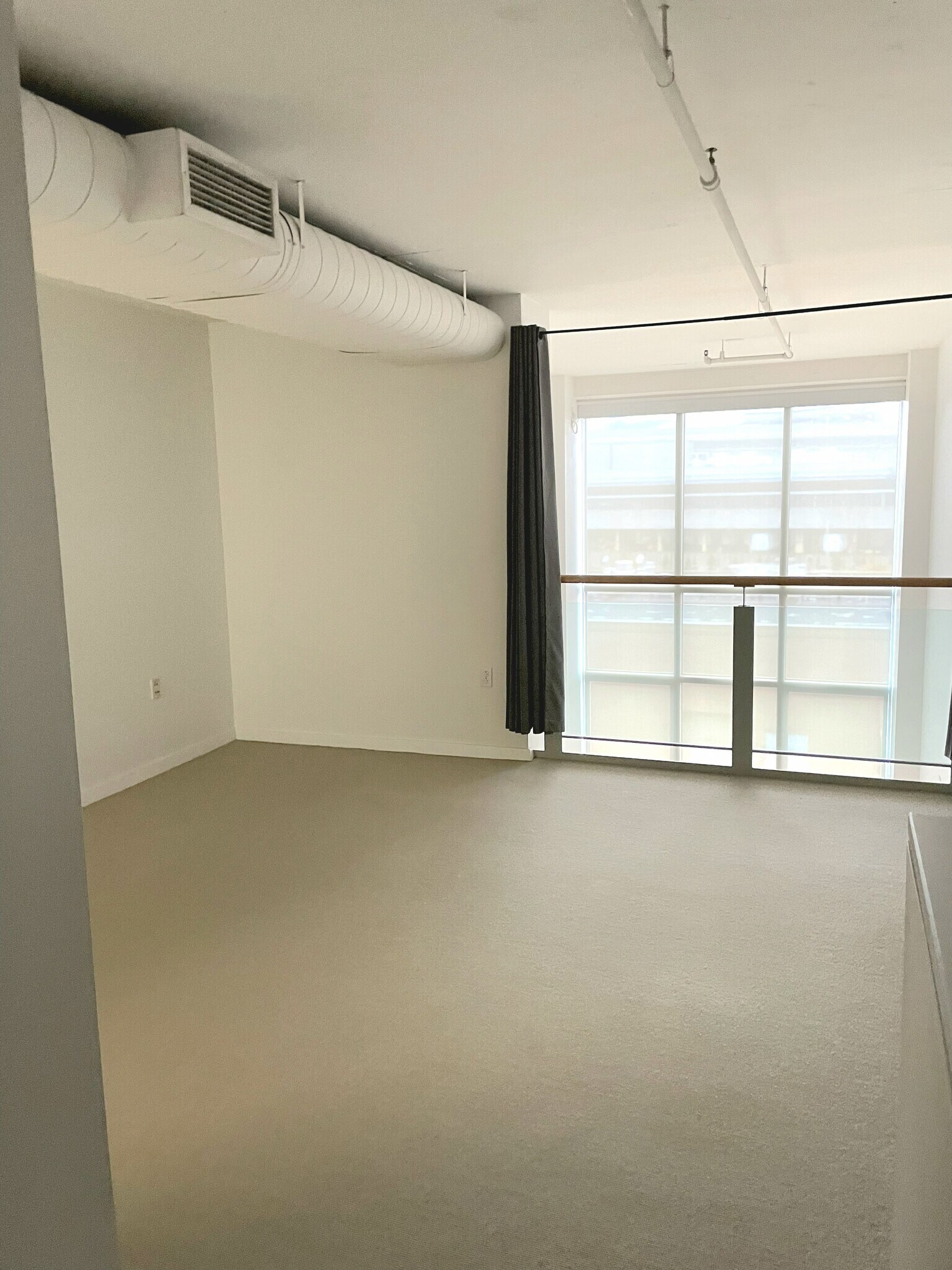 Building Photo - 25 Channel Ctr St