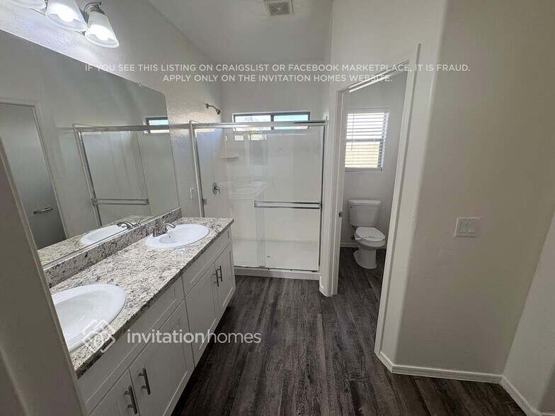 Building Photo - 12552 W Estero Ln