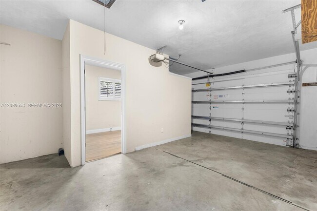Building Photo - 7700 NW 11th Pl
