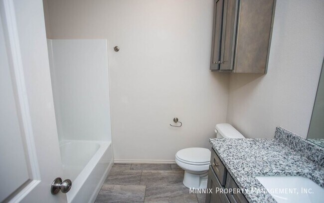 Building Photo - 1144 N 7th St