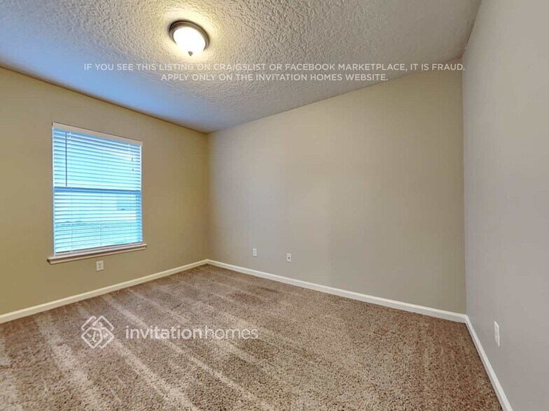 Building Photo - 8621 Derry Dr