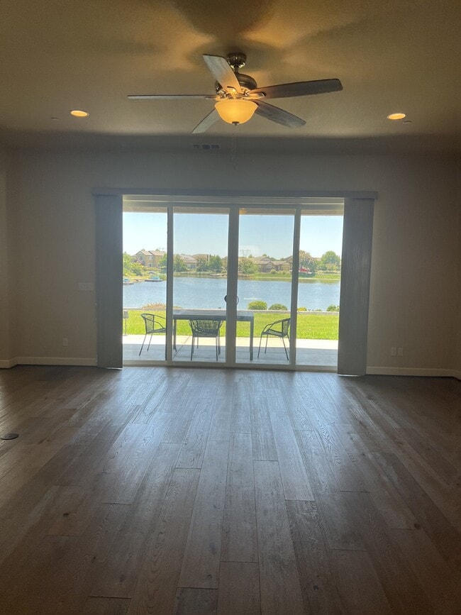 Building Photo - Stunning 4-Bed Lake View Home with Hardwood Floors