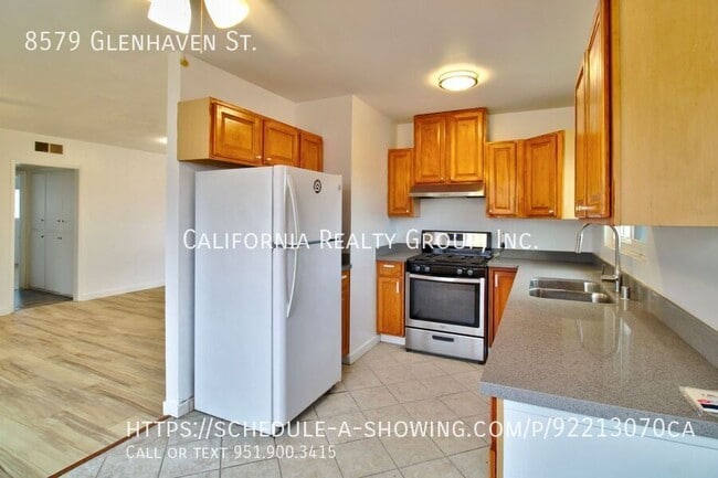 Building Photo - 8579 Glenhaven St