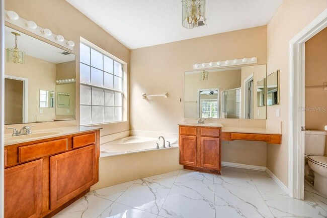 Building Photo - 5803 Cheshire Cove Terrace