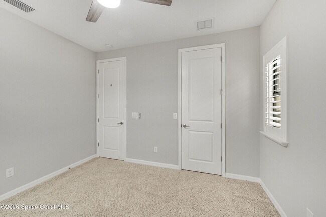 Building Photo - 8870 Napolo Dr
