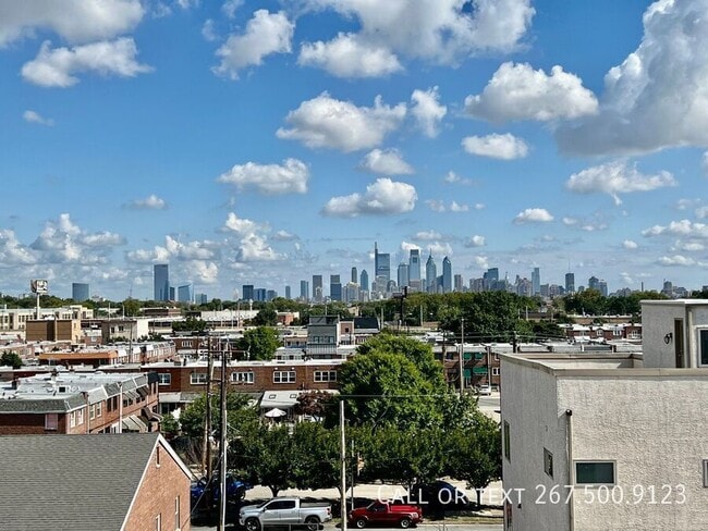 Building Photo - 1843 Hartranft St