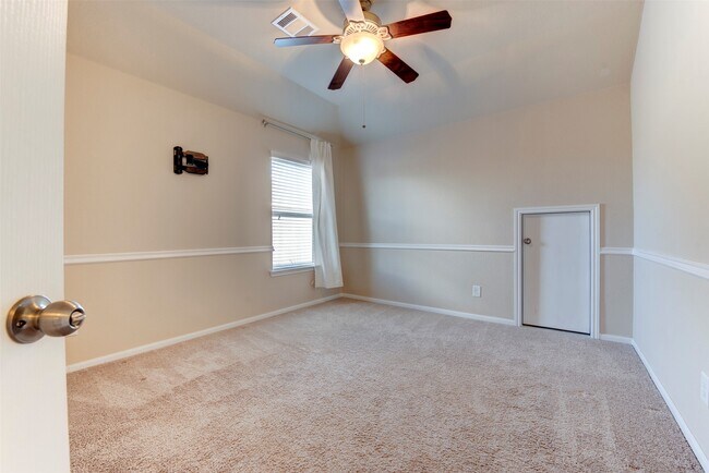 Building Photo - 9722 Victoria Rose Ln