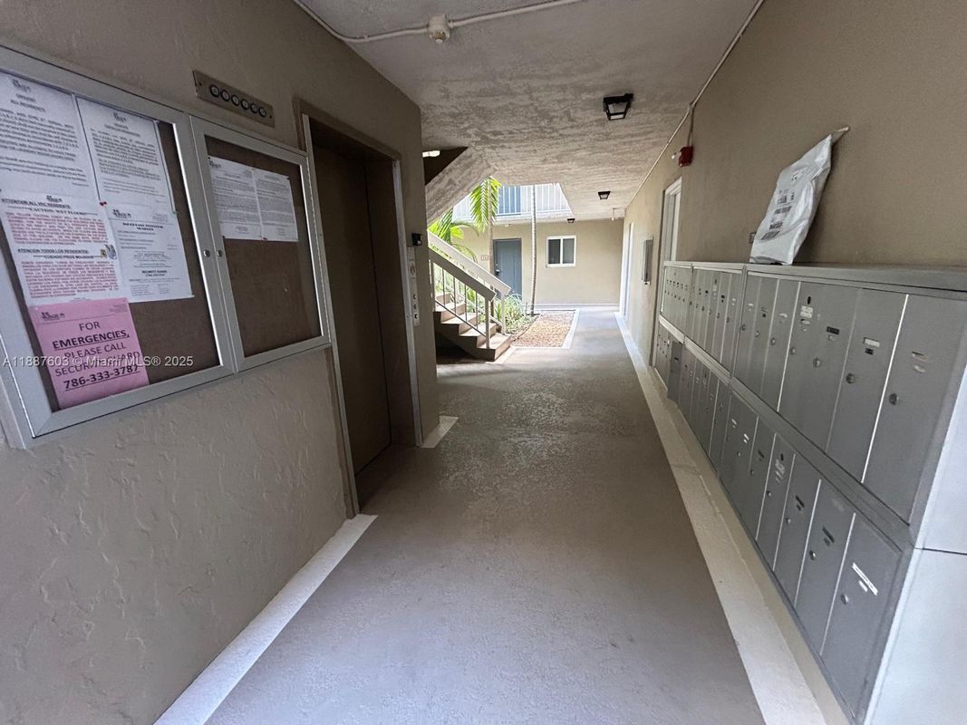 Building Photo - 7850 Camino Real