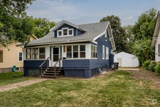 Building Photo - 4938 Erskine St