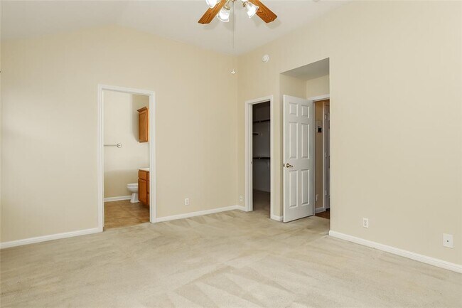 Building Photo - 1561 Kenneys Way