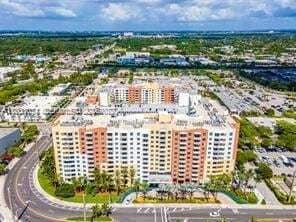 Building Photo - 2775 NE 187th St