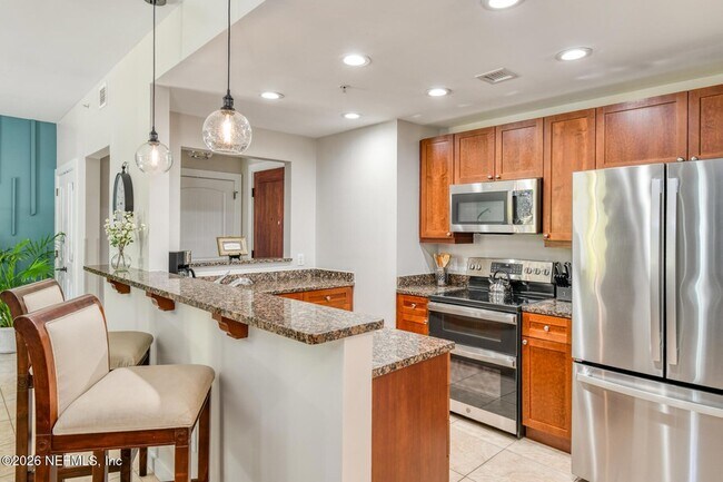 Building Photo - 955 Registry Blvd