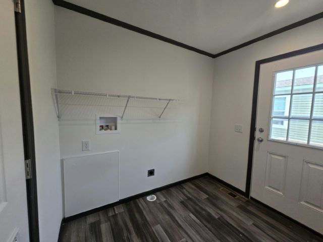 Building Photo - 361 Brutus Dr