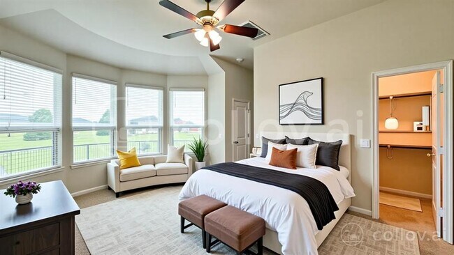 Building Photo - 24707 Royal Pike Dr