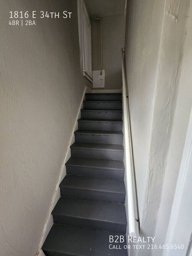 Building Photo - 1816 E 34th St