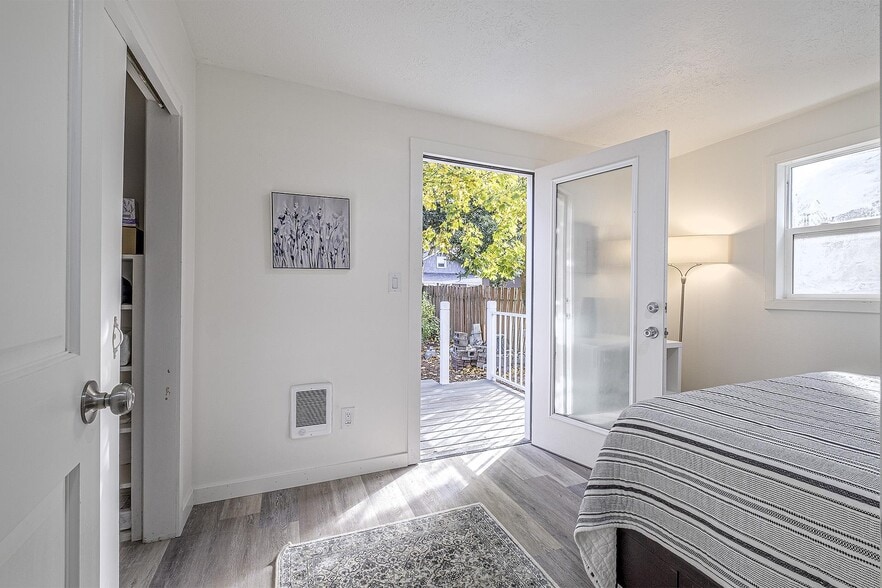 Building Photo - 4622 SE 87th Ave