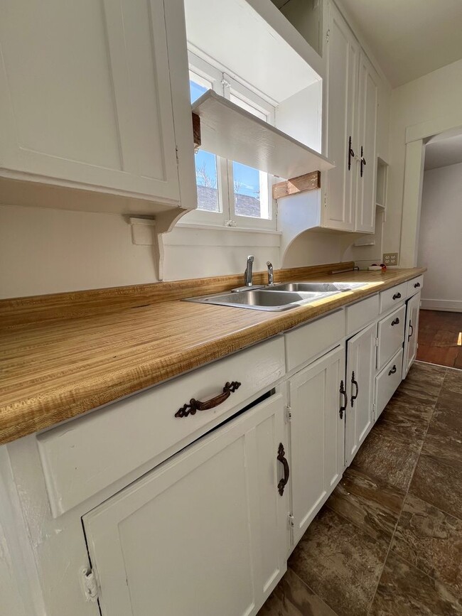 Building Photo - Charming 3 Bedroom Home in Fallon!