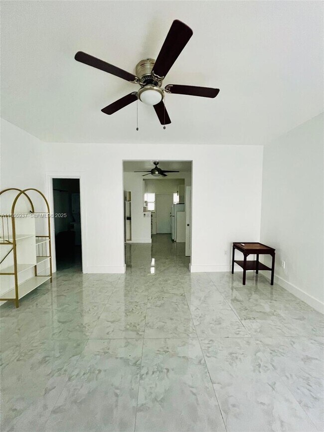 Building Photo - 1606 Jefferson Ave