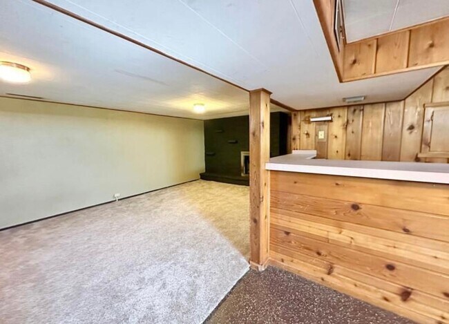 Building Photo - 1507 Rudolph Ct