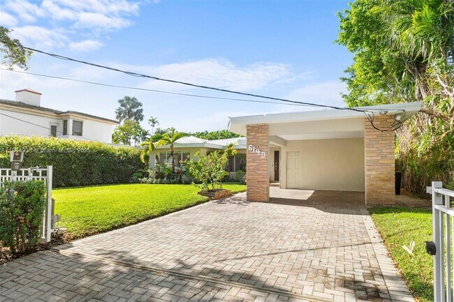 Building Photo - 6140 Pine Tree Dr