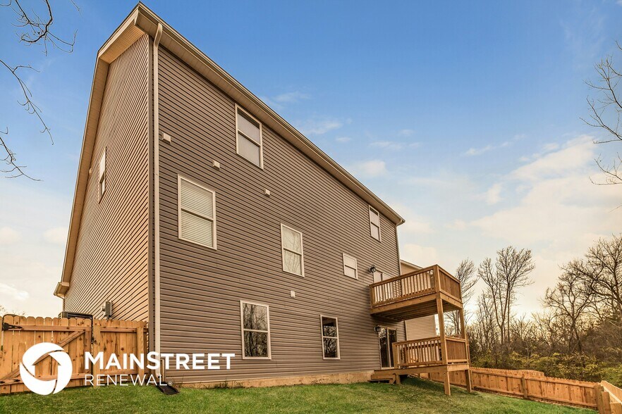 Building Photo - 9137 River Trail Dr