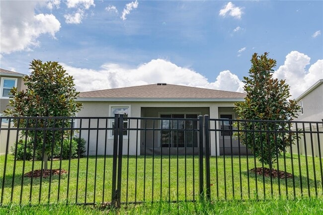 Building Photo - 16619 Mooner Plank Cir