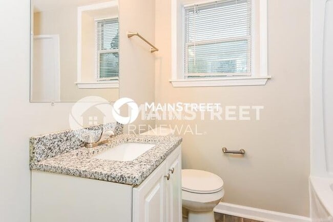 Building Photo - 4 Bedroom Pet-Friendly Home in Jonesboro, ...