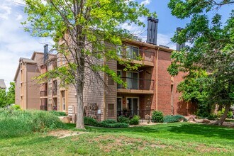 Building Photo - Charming 1 bedroom, 1 bath Condo