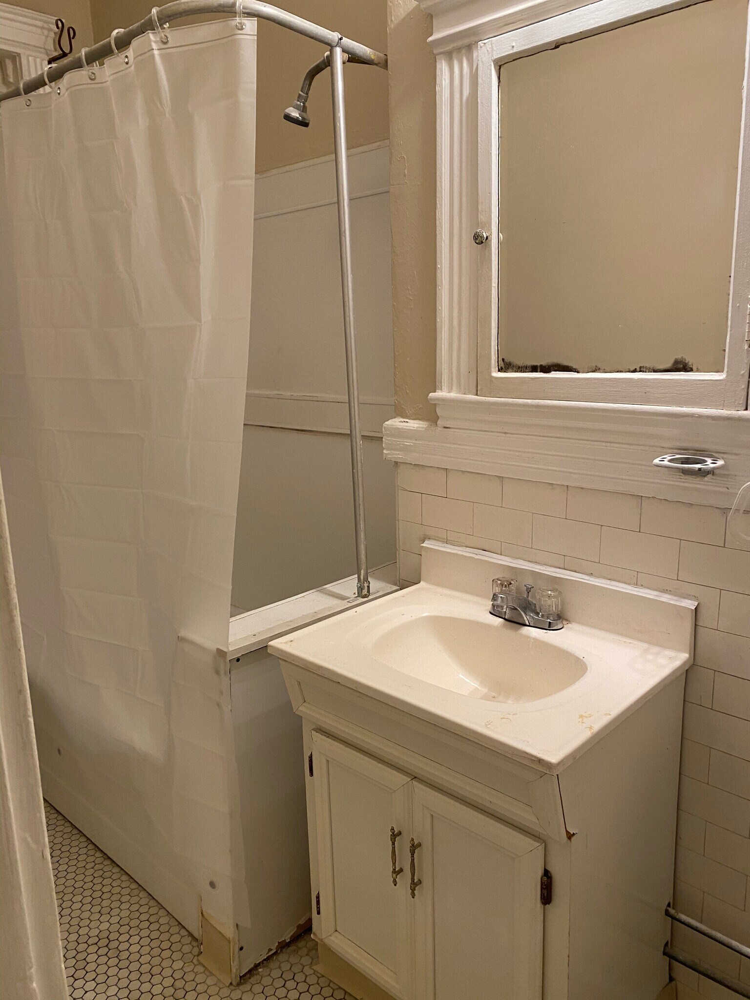 Building Photo - 52 Charlesgate E